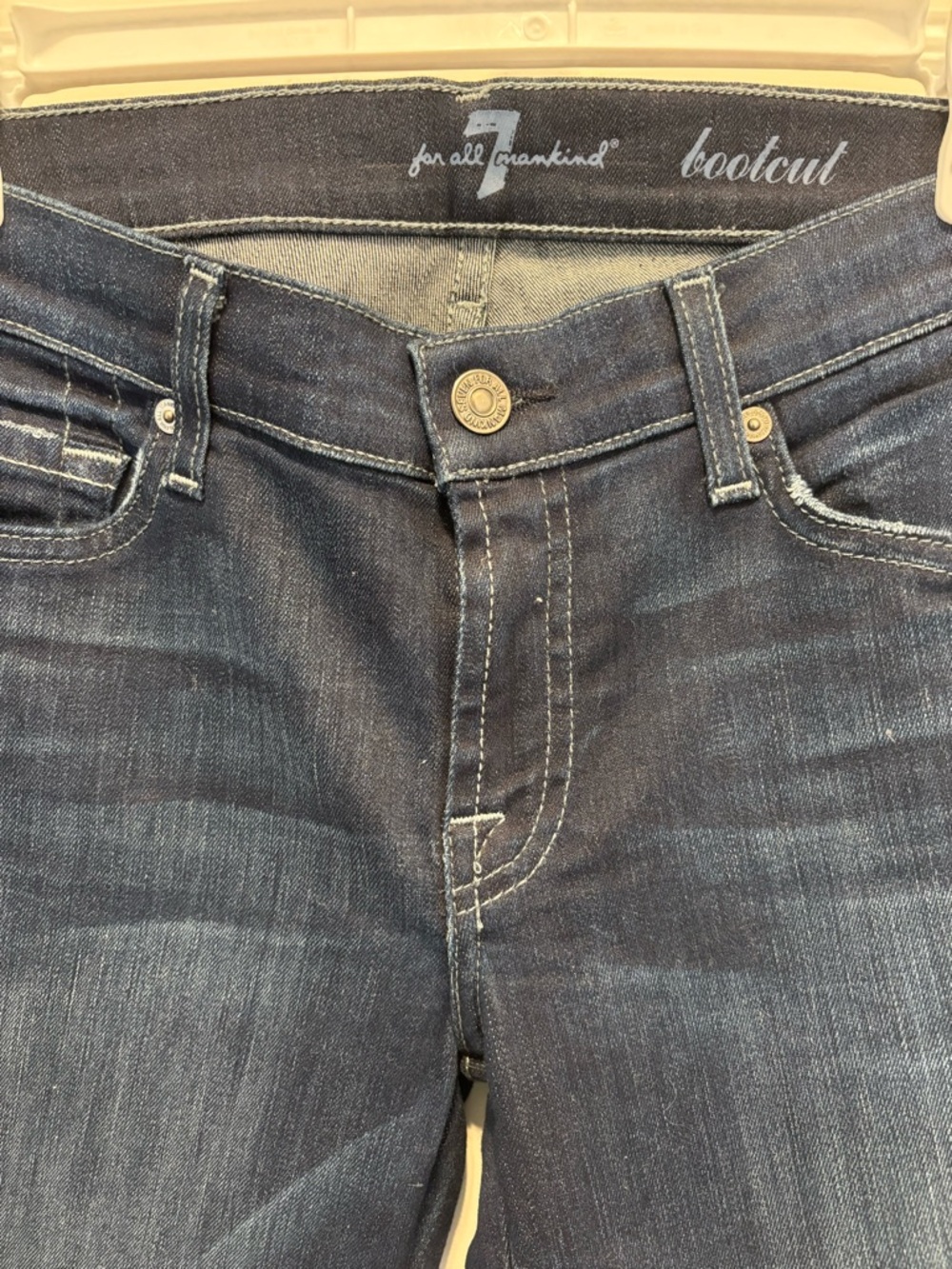 7 For All Mankind Women's Dark Indigo Bootcut Jeans Size 29 - Picture 2 of 8